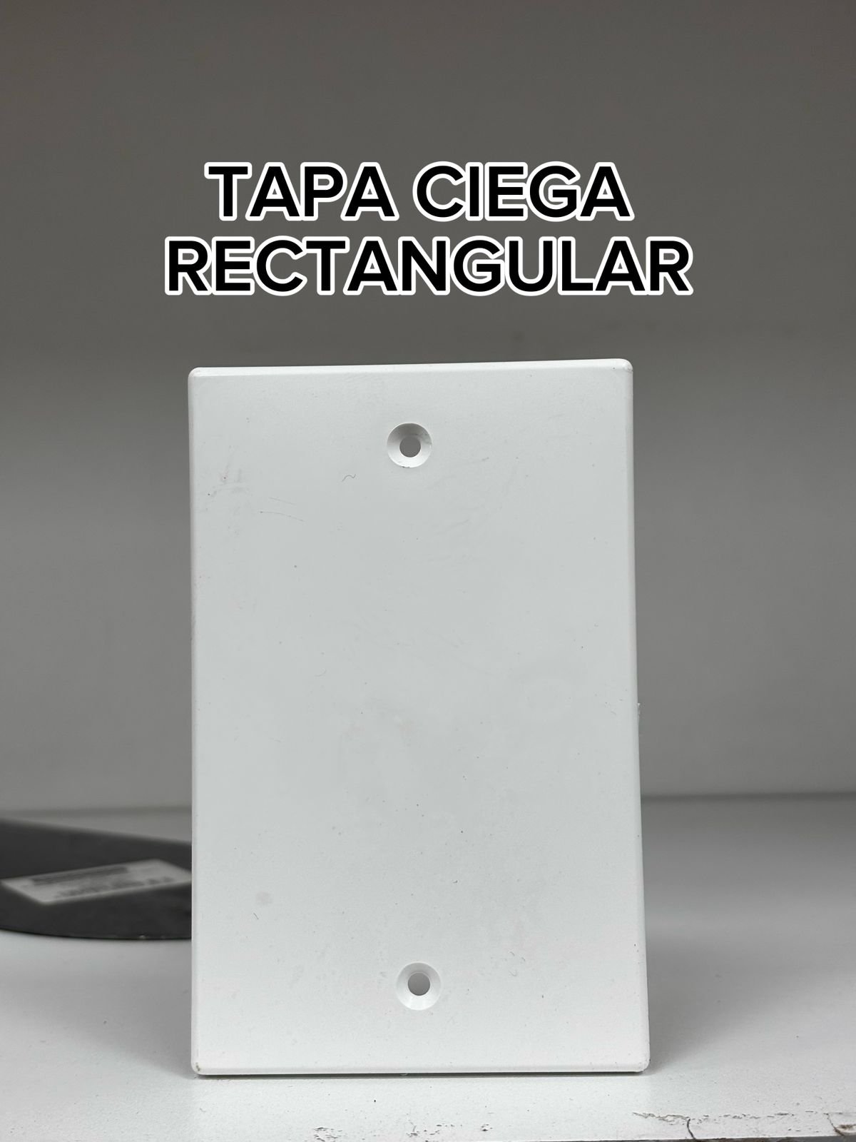 TAPA CIEGA RECTANGULAR